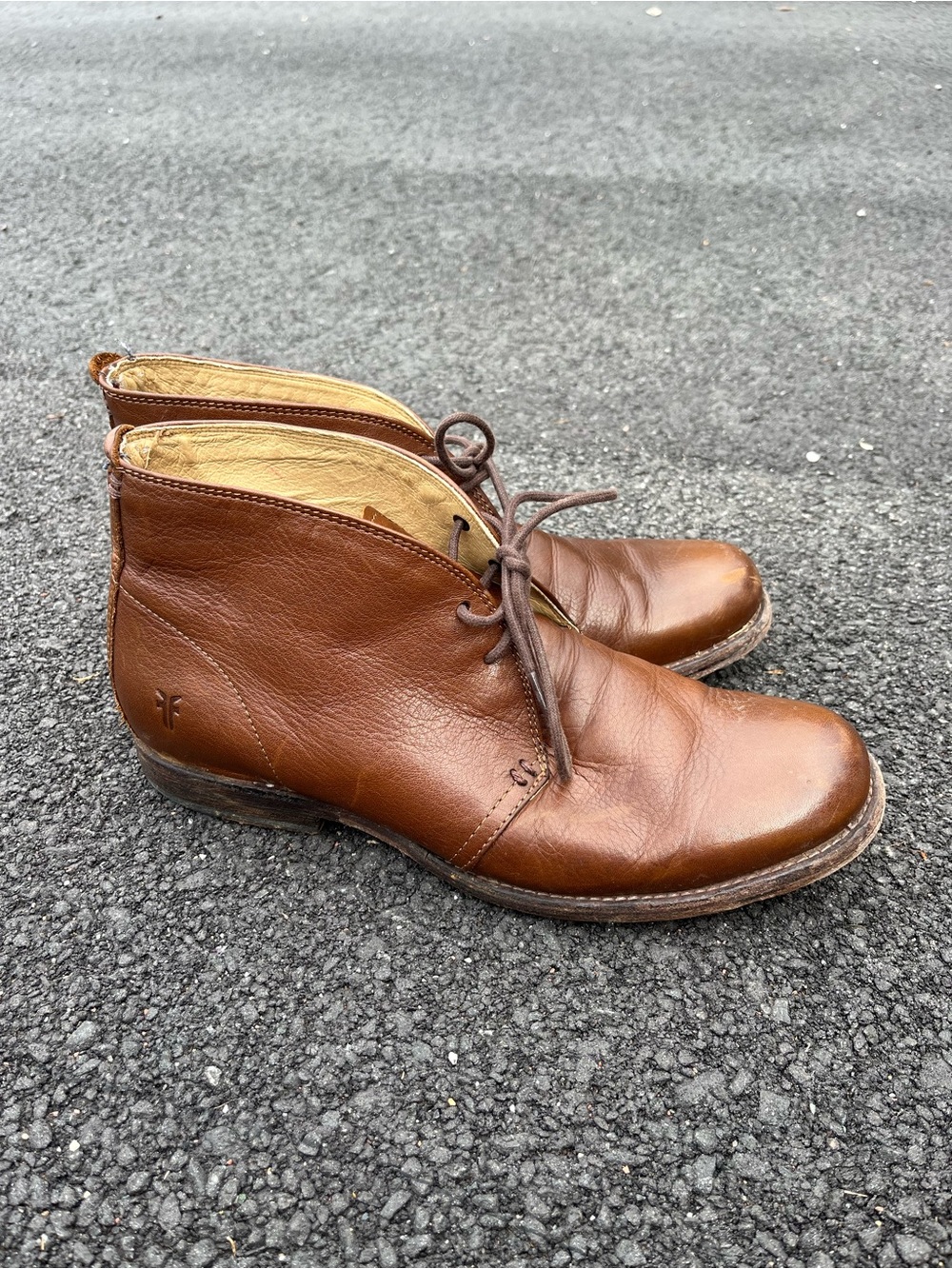 Frye Men's Phillip Chukka Boots Leather Ankle Lace Up Cognac Brown 3487533